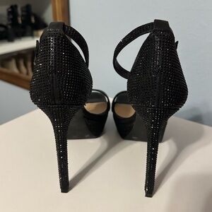 Gianni Bini Zinnaa jewel heels